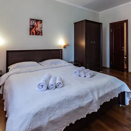 Отель мозола Сходница